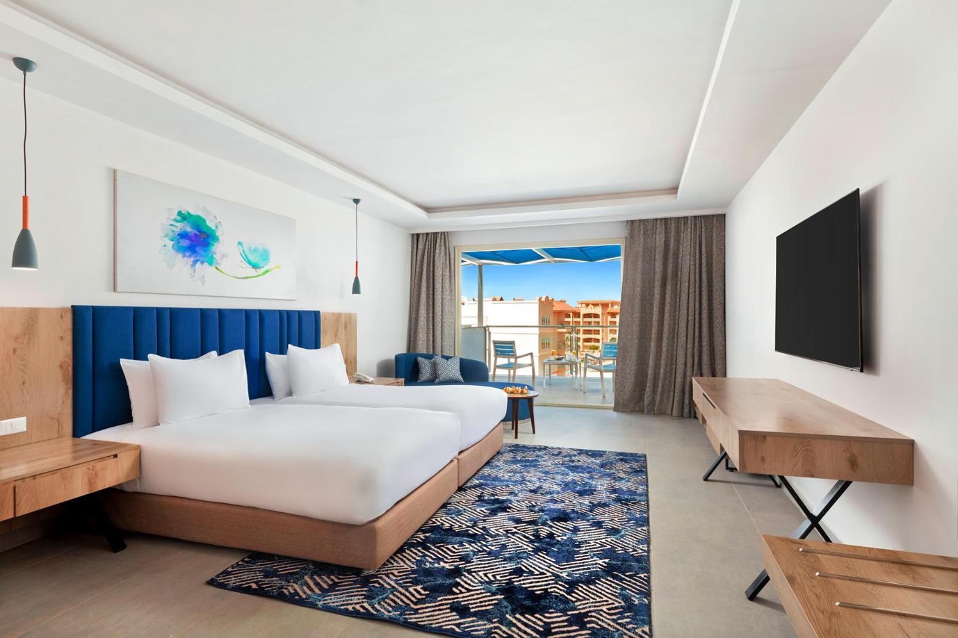 Pickalbatros Blu Spa Resort - Adults Friendly 16 Years Plus- Ultra All-Inclusive フルガダ エクステリア 写真 A room at Hilton Sharm El Sheikh
