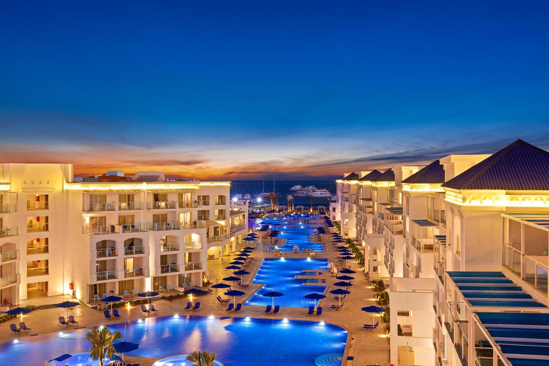 Pickalbatros Blu Spa Resort - Adults Friendly 16 Years Plus- Ultra All-Inclusive フルガダ エクステリア 写真 Royal Beach Palace